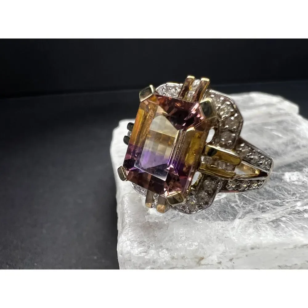 unknown vintage gold